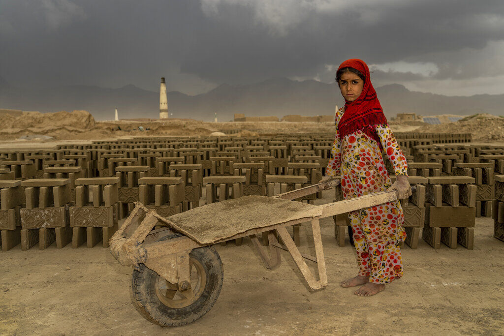 Afghanistan Child Labor Photo Gallery
